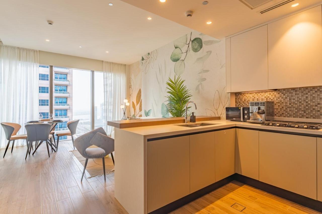 Desert Living Luxury Condo - Jumeirah Living Marina Gate Dubai Dış mekan fotoğraf